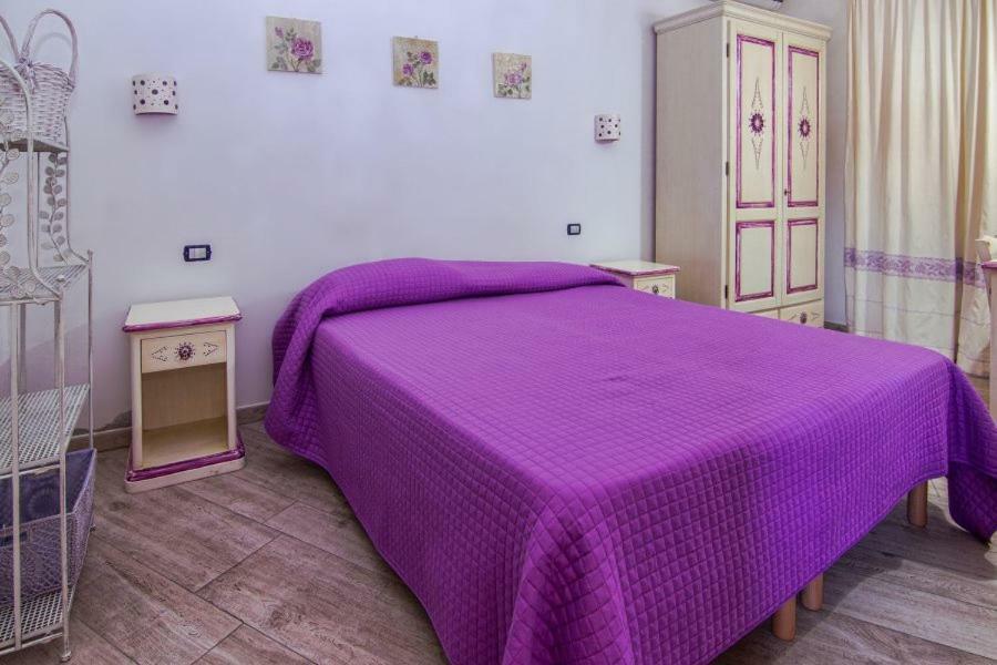 Room Tortoli' Exteriör bild